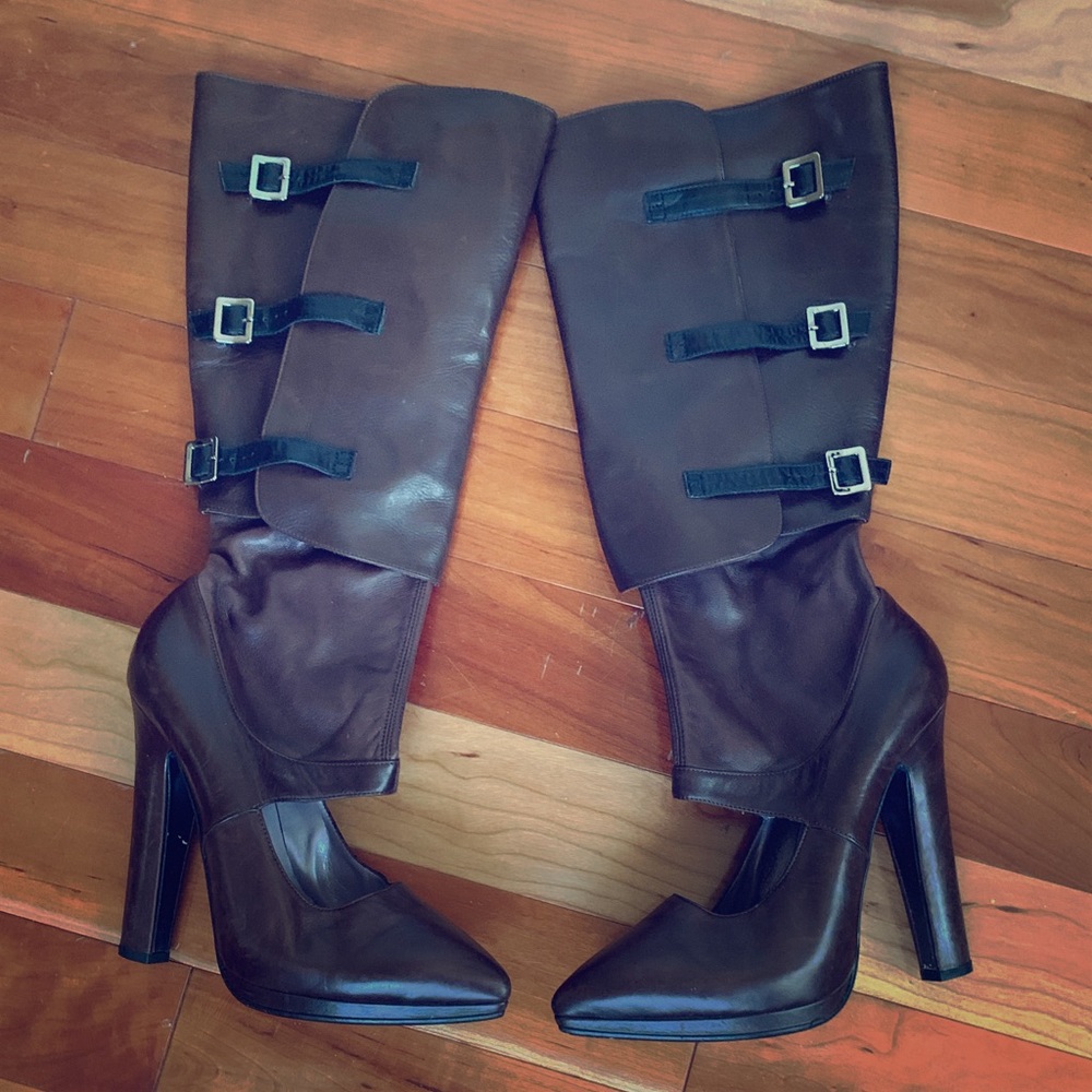 *NEW* Authentic Versace Knee-High Cutout Boots